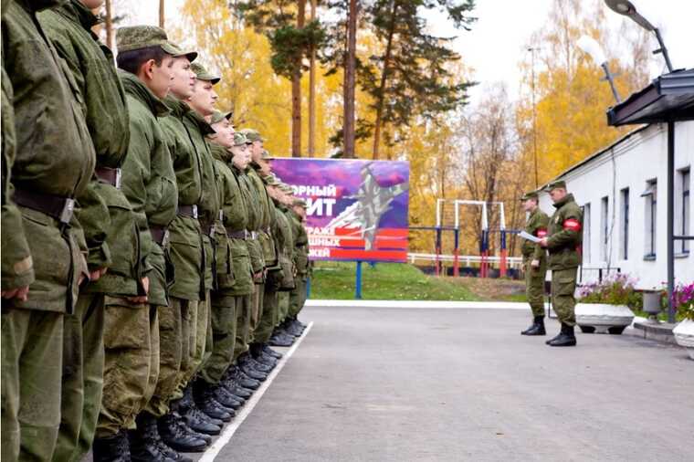 Уголовное дело вокруг "Базового Элемента": стройка для военных в Екатеринбурге обернулась миллионами хищений